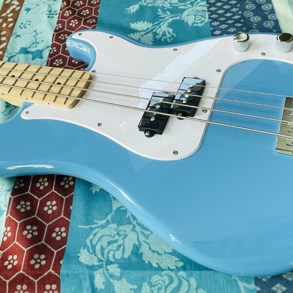 Alternative view of Basse électrique Squier Sonic Precision Bass California blue n°23004783 (China)