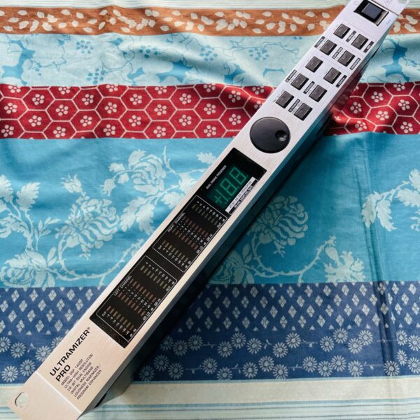 Rack compresseur exciter enhancer Behringer Ultramizer Pro DSP1400P n°91108770
