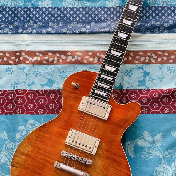 Guitare électrique Eastman SB59 V/Amber n°12750831, étui d’origine