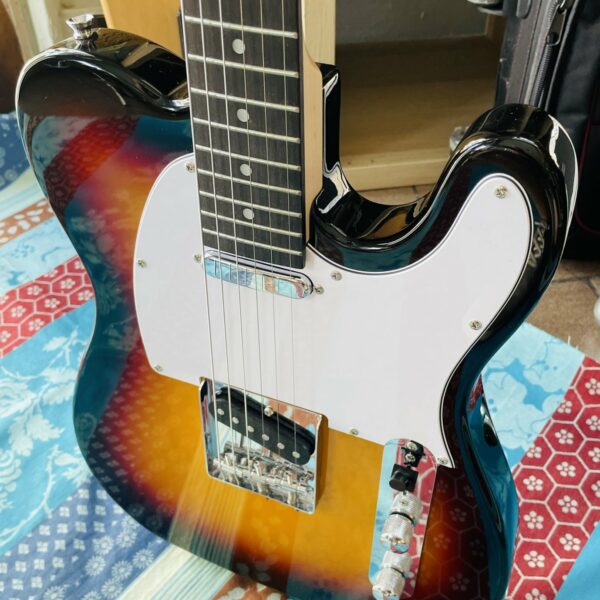 Guitare électrique Eastone TL70 Telecaster 3 tone, housse X-Tone Softbag – Image 10