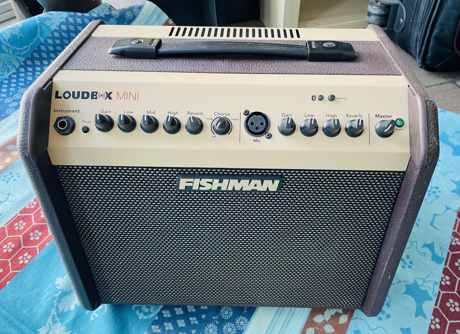 Ampli acoustique Fishman Loudbox Mini bluetooth n°LBTEUSA101405, alim, 60W
