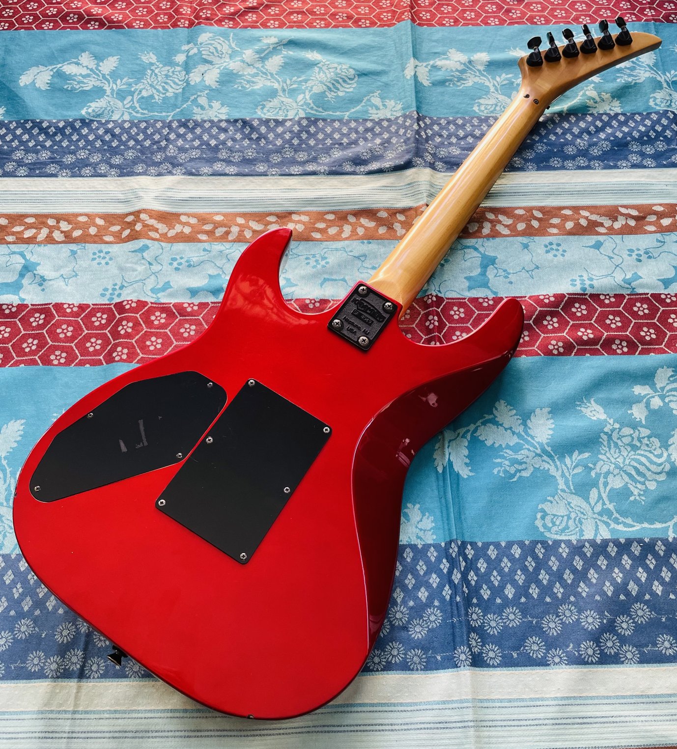Guitare électrique Kramer 610 n°SF4049 (1988, Korea / Neptune USA), vibrato, étui, révision Luthier Thébé (01.08.26) – Image 7
