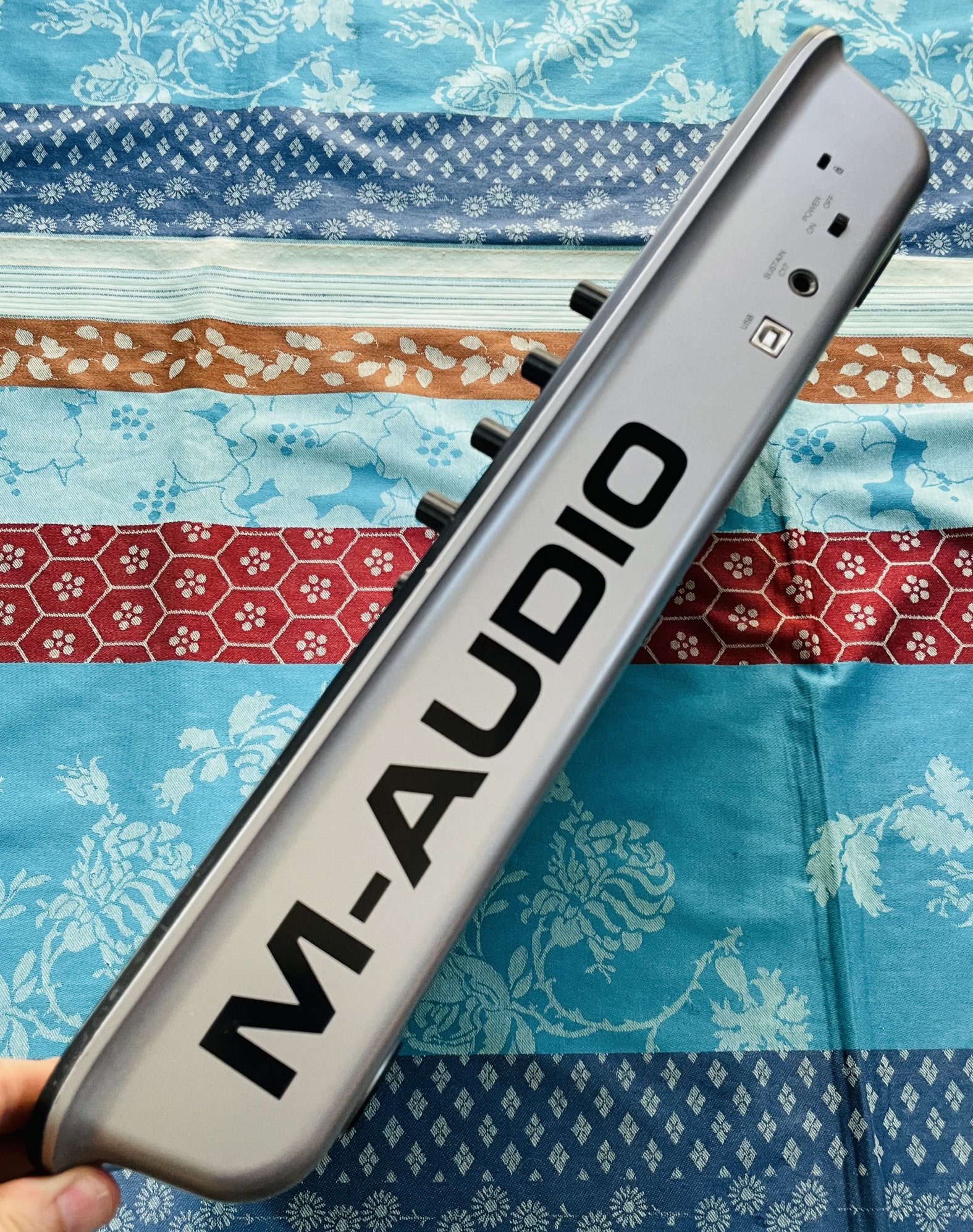 Clavier maitre M-Audio Oxygen 25 IV n°B51405159904106, usb, notice, boite d’origine – Image 2