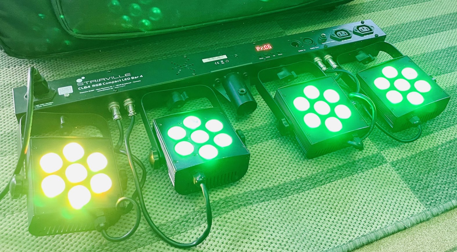 Rampe d’éclairages à led Starville CLB4, rgb led bar 4 n°74023XBC00011, housse – Image 5