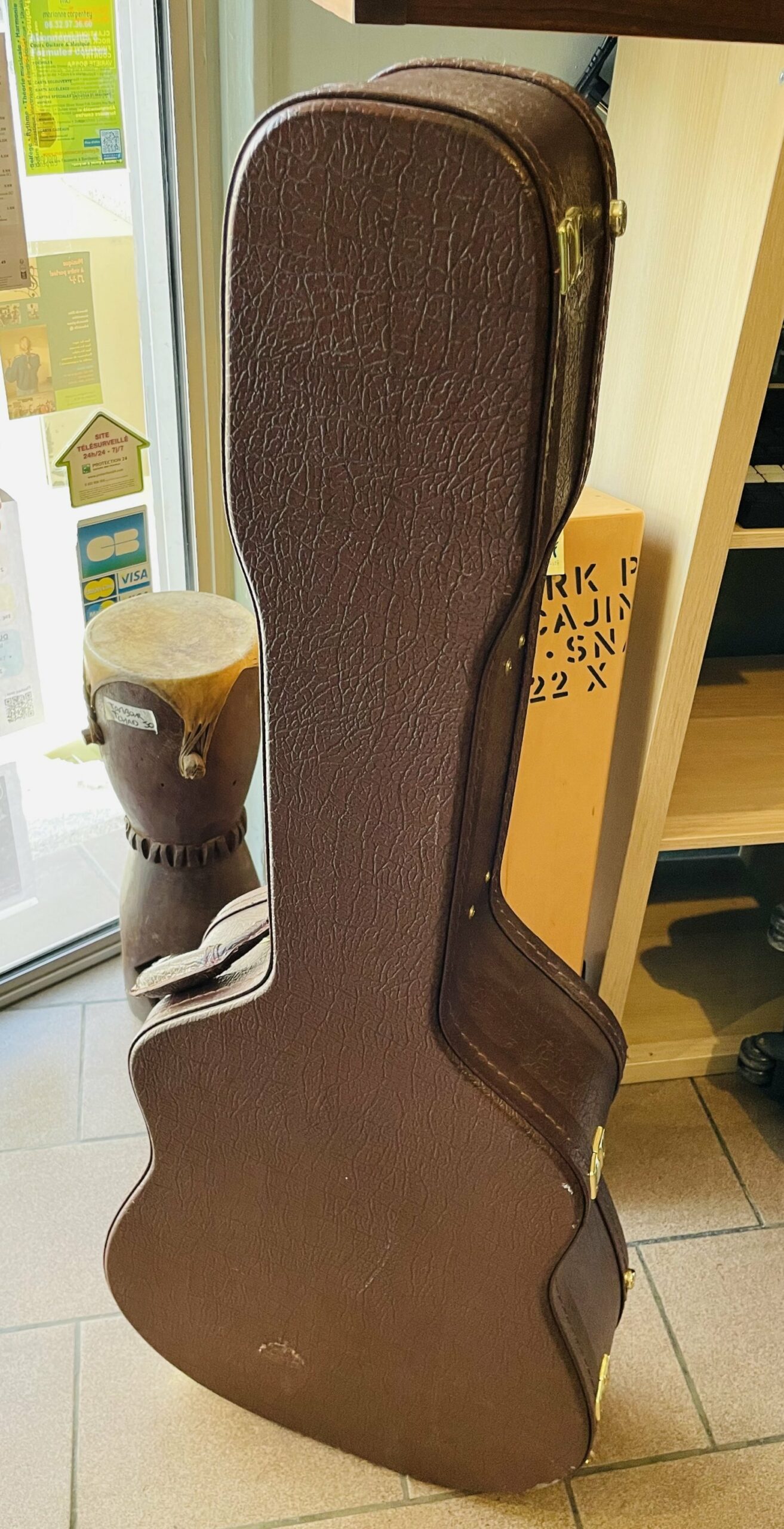 Guitare électro-acoustique Tacoma Roadking DM8C n°C3405030 (USA) – Image 9