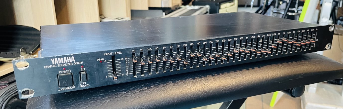 Egaliseur Yamaha GQ131 n°MB4L053172 (Japan), rack 1U – Image 3