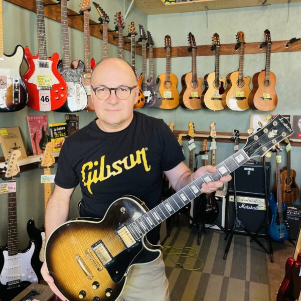 Cagnotte Soutien au dépôt-vente bordelais d’instruments de musique d’occasion AU SON VERT – Image 5