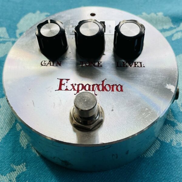 Alternative view of Pédale distortion overdrive Bixonic Expandora n°9803 (version Exp-2000R, Japan)