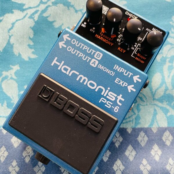 Pédale pitch shifter Boss PS-6 Harmonist n°B751120, boite d’origine