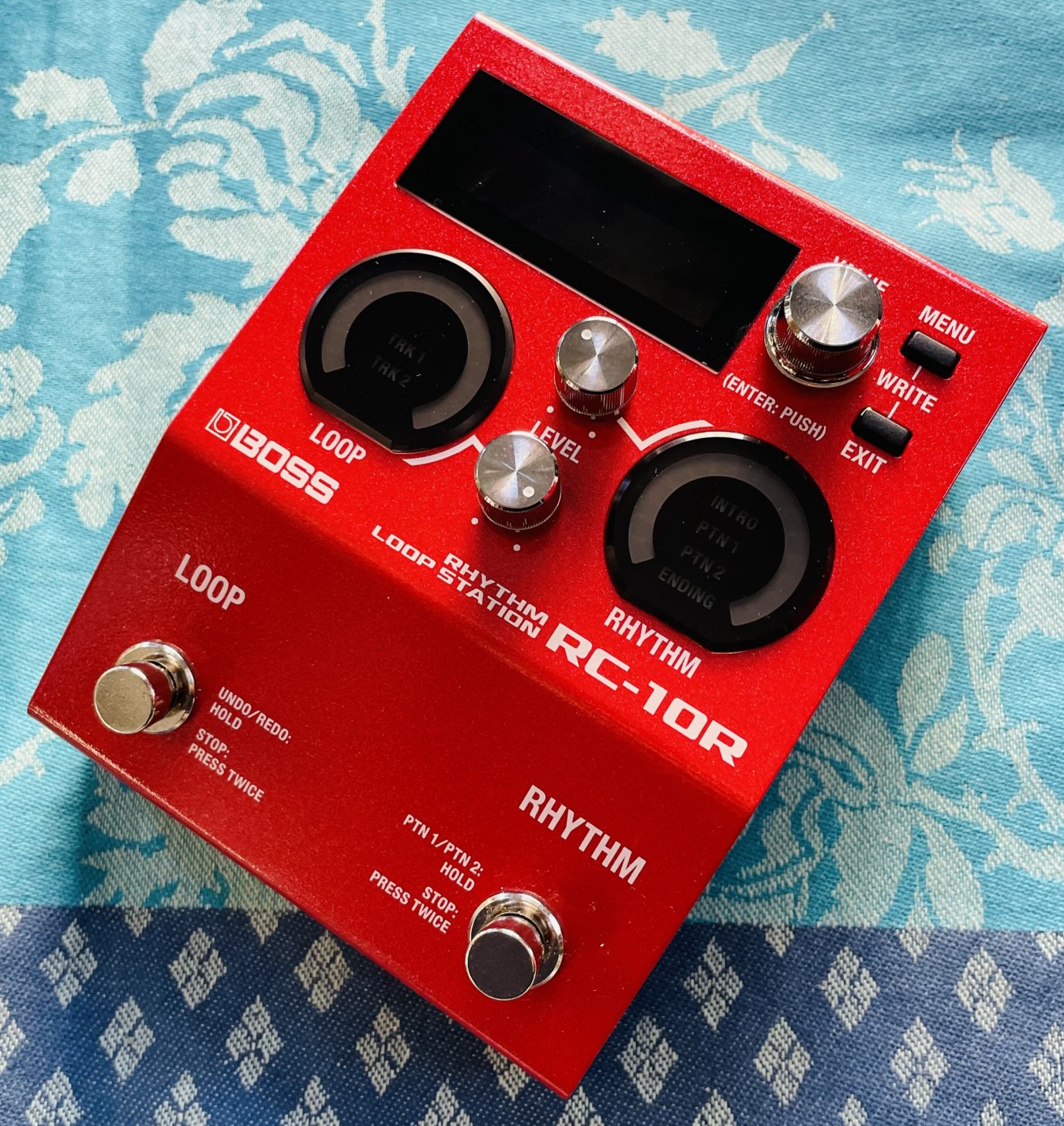 Pédale looper Boss RC-10R n°D3R8768, boite et alim d’origine