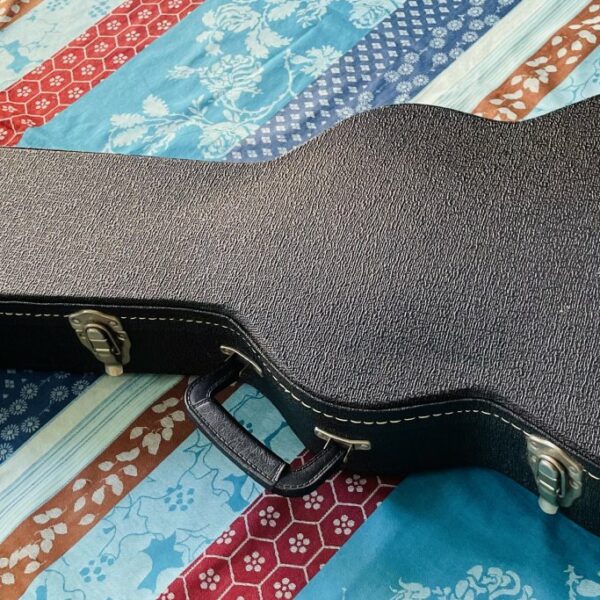 Etui guitare format Les Paul Junior Datt Cases (Vancouver, Canada) – Image 3