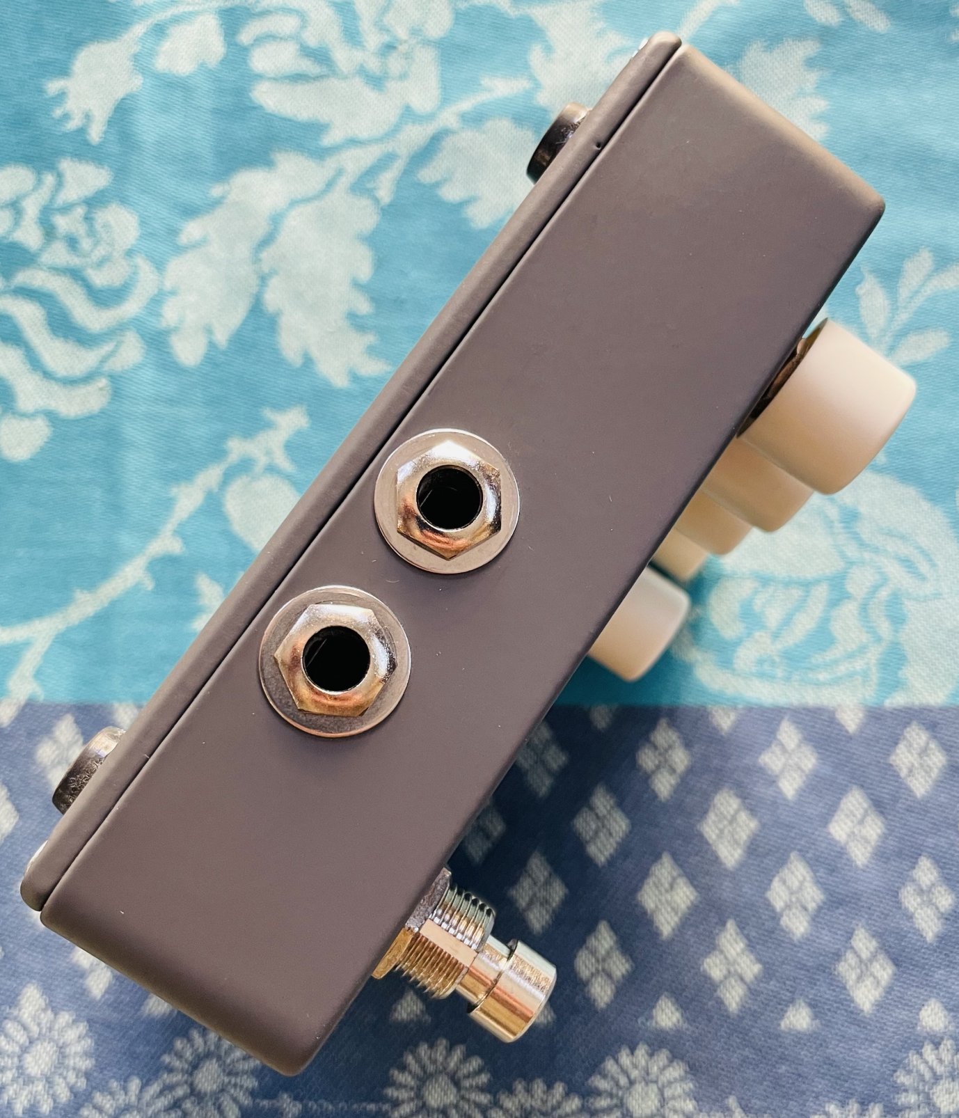 Pédale Electro-Harmonix Bass Mono Synth n°201810240425, alim et boite d’origine – Image 2