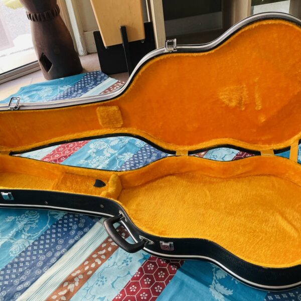 Etui guitare vintage (Japan)