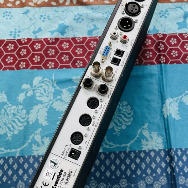 Alternative view of Rack Eventide Eclipse n°Q-013859, carte Compact Flash Scandisk EC-16CF 16 Mo, alim
