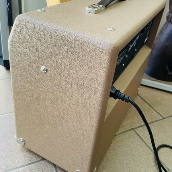 Ampli acoustique Fender Acoustasonic 90 n°ICTI15016597, alim, 90W – Image 4