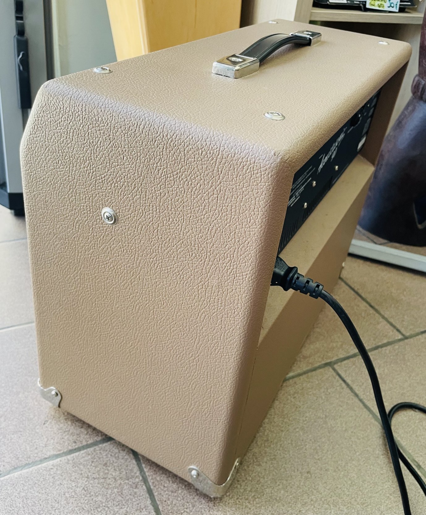 Ampli acoustique Fender Acoustasonic 90 n°ICTI15016597, alim, 90W – Image 4