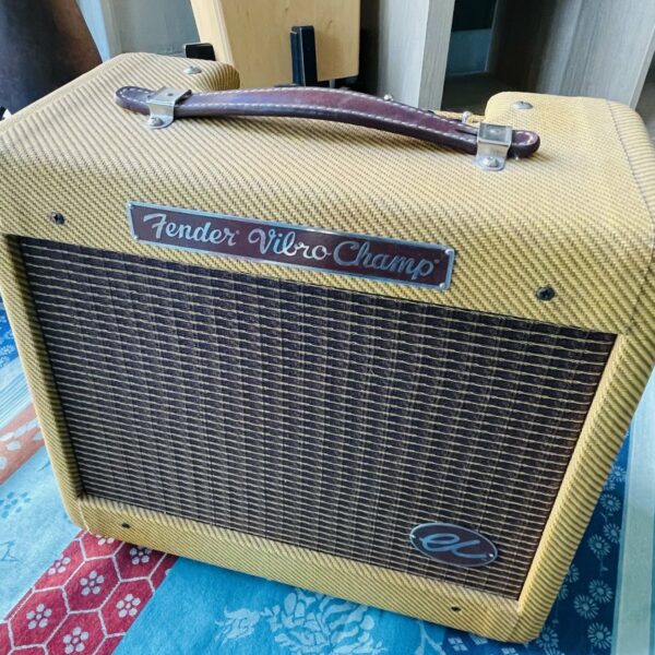 Alternative view of Ampli guitare lampes Fender Vibro Champ EC tweed, Eric Clapton Signature n°AB030403 (2012, USA, Corona), 5W