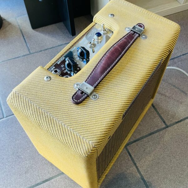 Alternative view of Ampli guitare lampes Fender Vibro Champ EC tweed, Eric Clapton Signature n°AB030403 (2012, USA, Corona), 5W