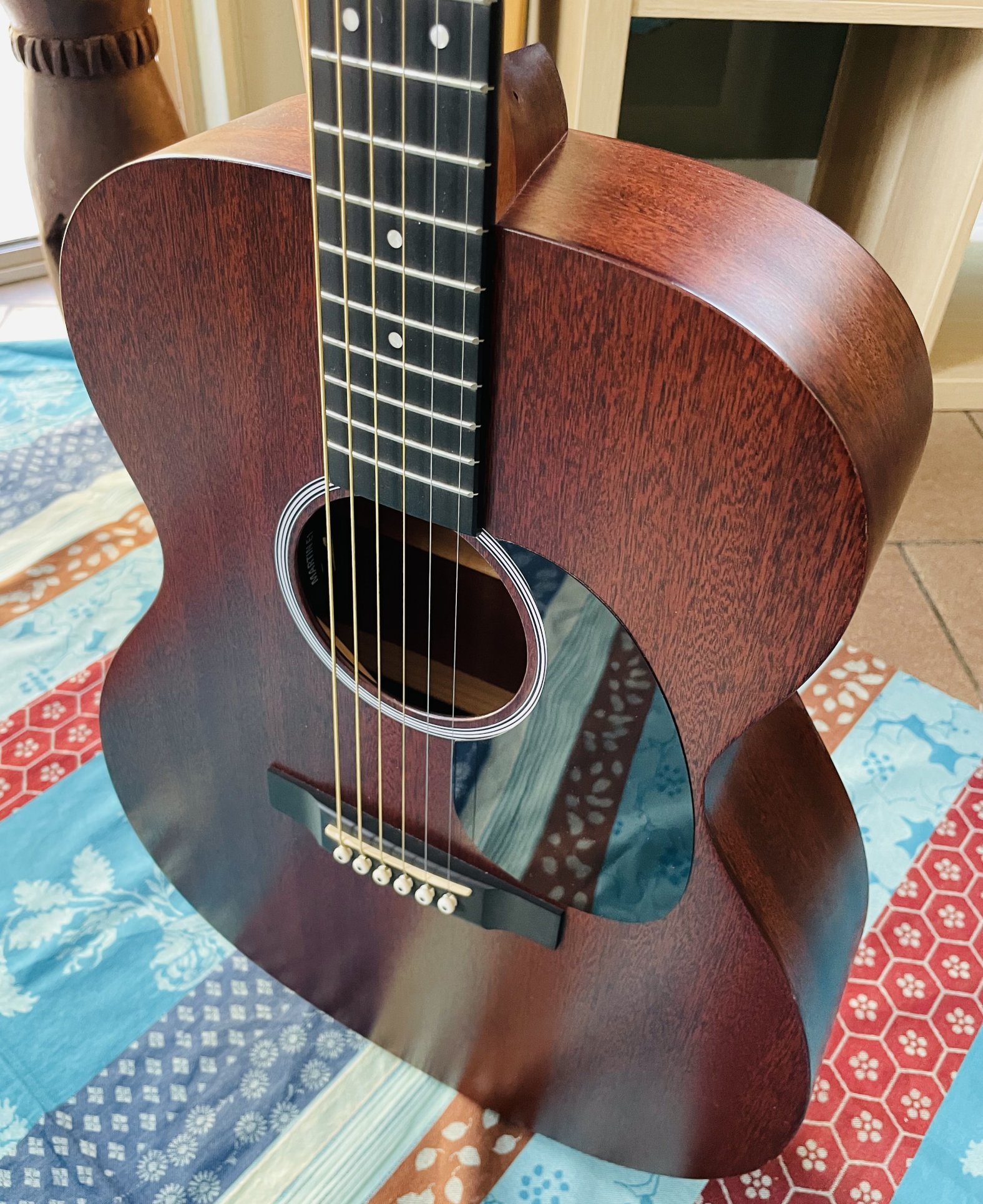 Guitare électro-acoustique Martin Road Series 000.10E n°2910347 (USA), housse Martin, plaque bois QRcode Martin, jeux de cordes Ernie Ball Earthwood 11/52. – Image 8