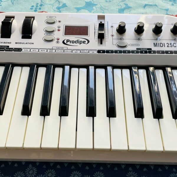 Alternative view of Clavier maitre Prodipe Midi 25C USB n°100915MA27513