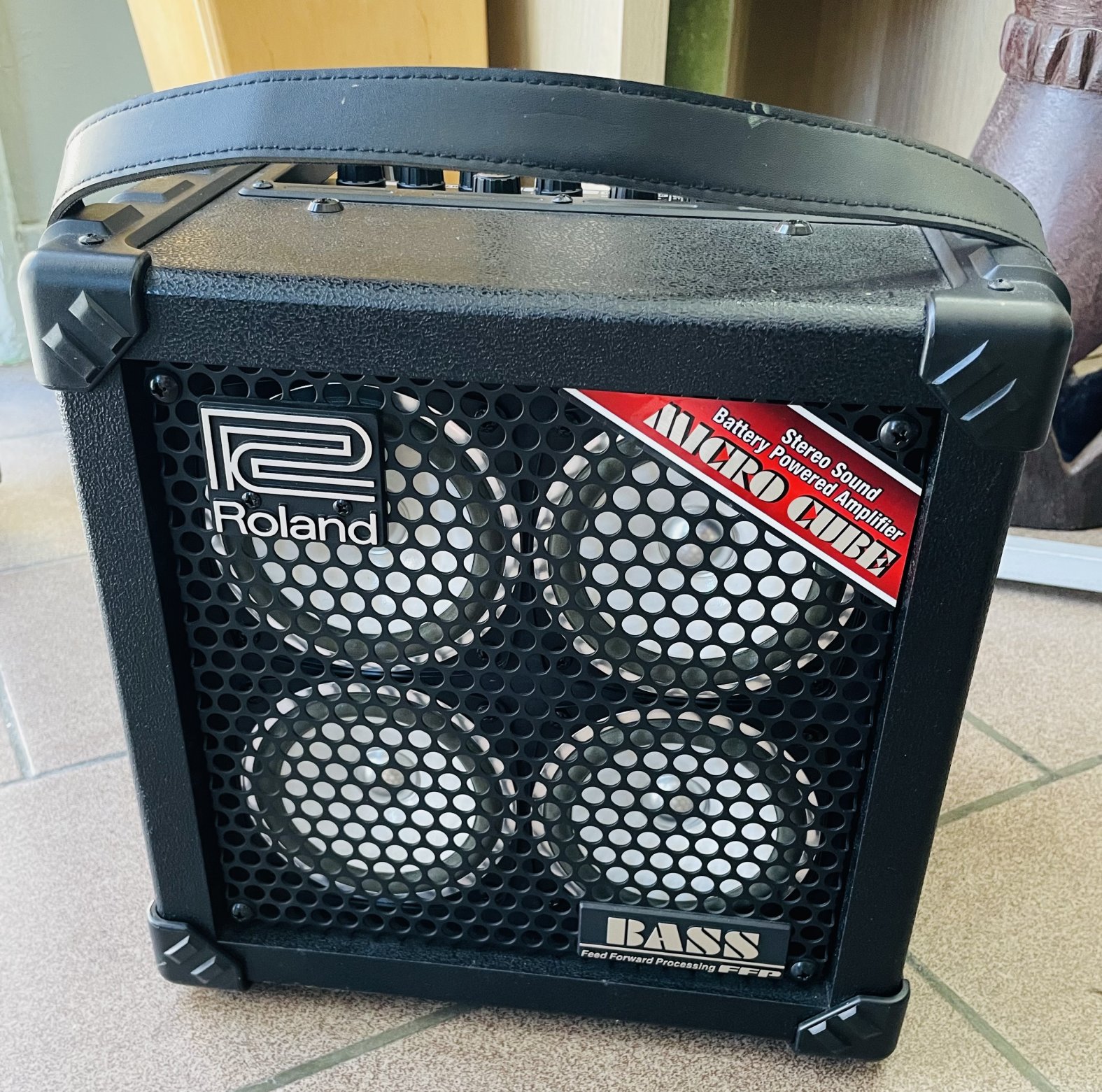 Mini ampli basse Roland Micro Cube Bass RX n°A2F5340, alim, 5W