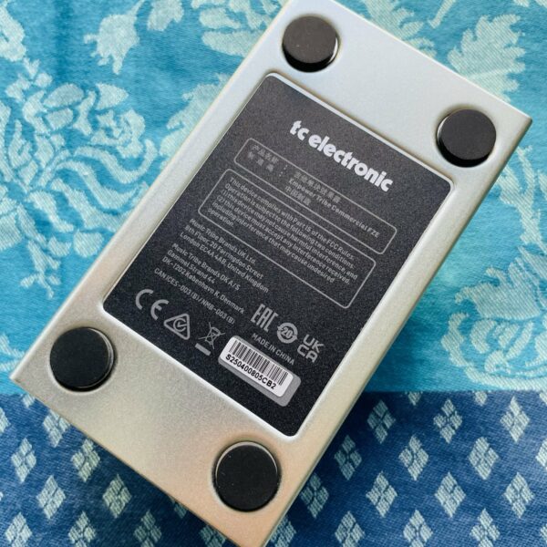 Pédale compresseur limiteur analogique TC Electronic Force Field Compressor n°S250400805CB2, boite d'origine – Image 3