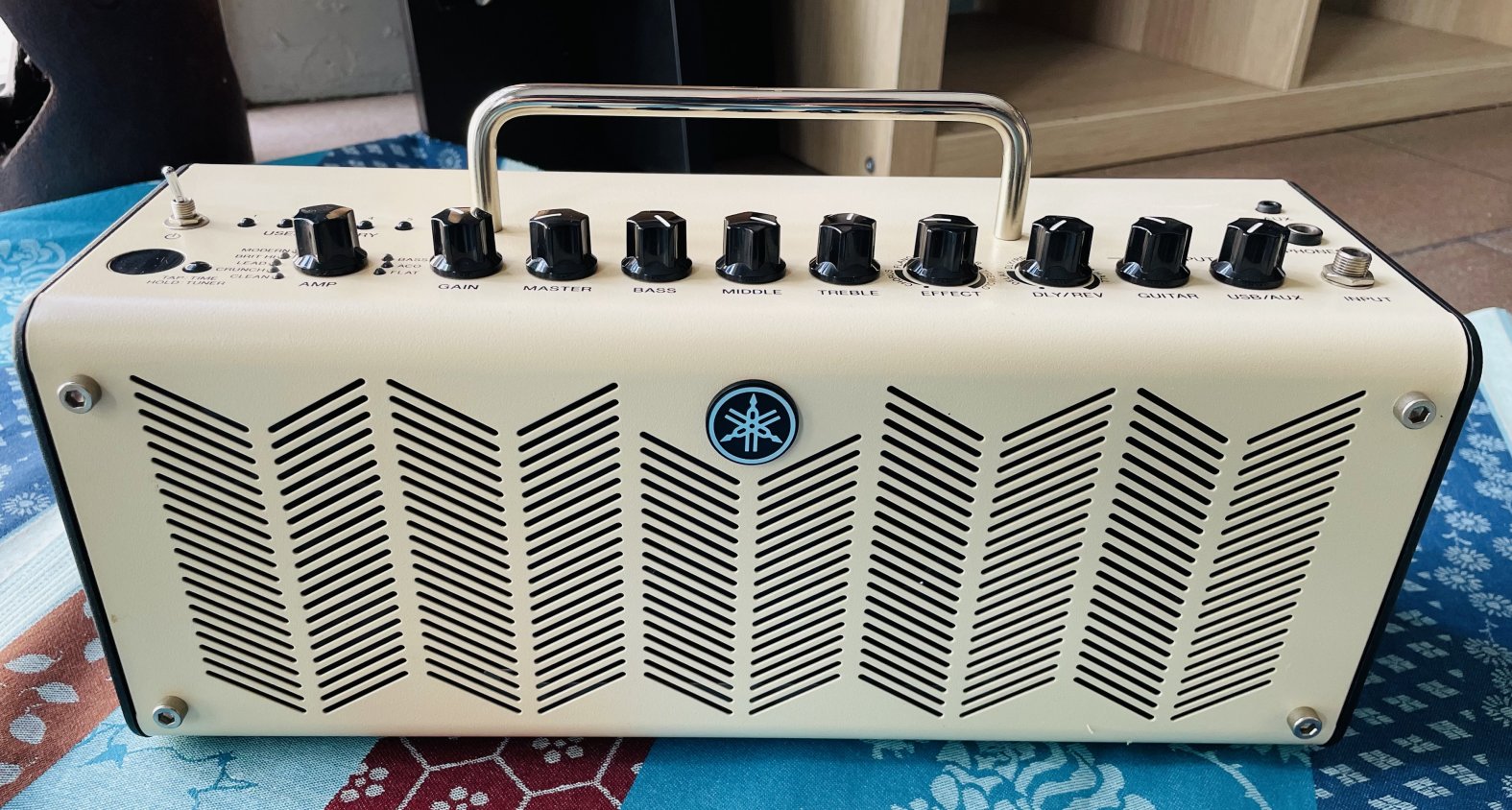 Ampli guitare Yamaha THR10 n°T714195Y0, alim et boite d’origine, 10W stéréo – Image 2