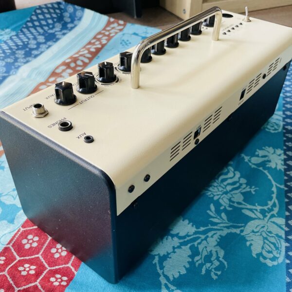 Ampli guitare Yamaha THR10 n°T714195Y0, alim et boite d’origine, 10W stéréo – Image 4