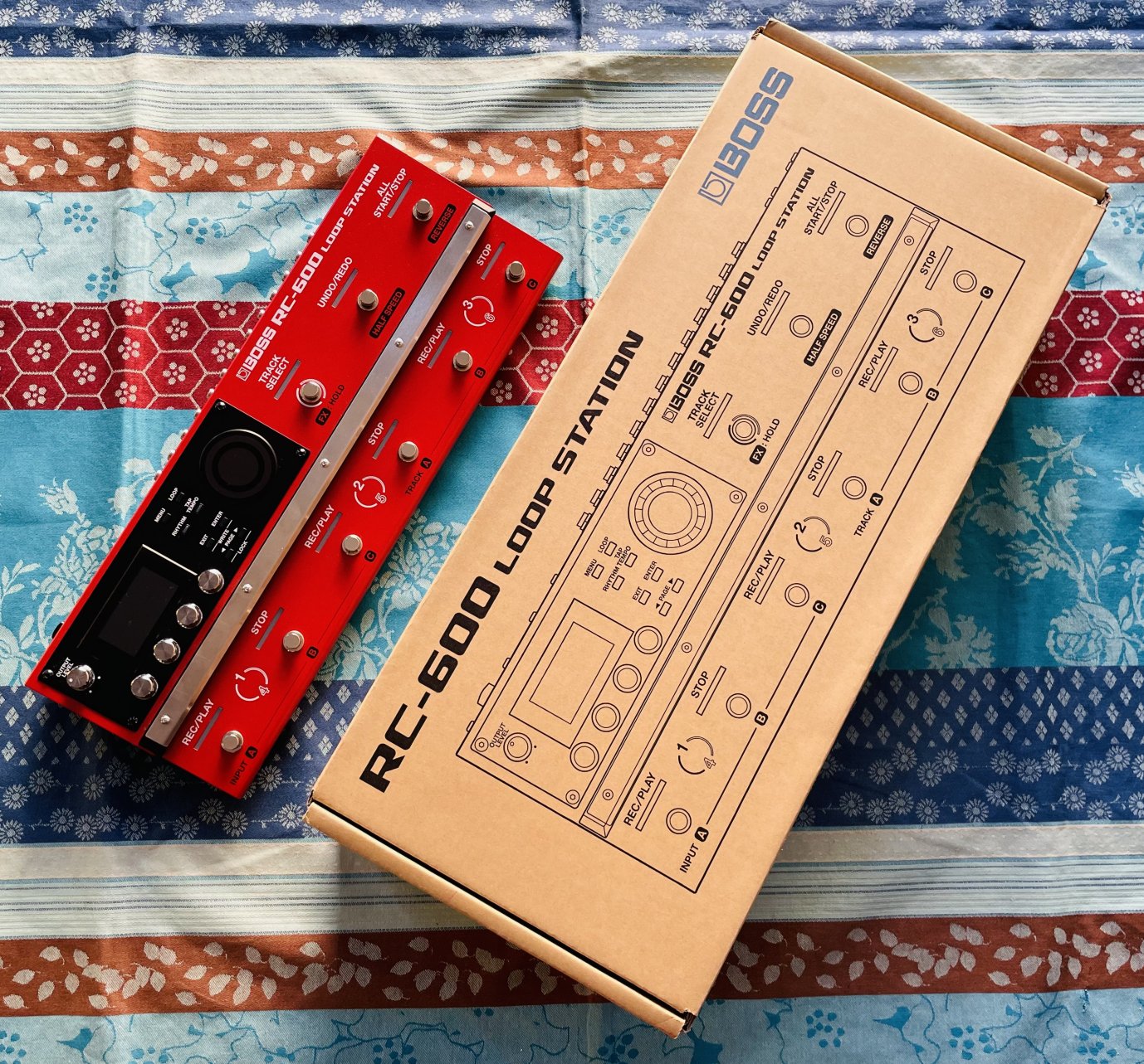 Pédalier looper 3 boucles Boss RC-600 n°B8Q8824, boite d'origine, alim, notice – Image 7