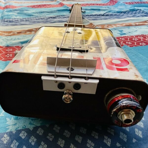 Guitare 3 cordes Cigar Box GM (luthier Guillaume Massy, Bélves Dordogne, France) – Image 6