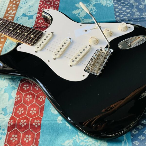Alternative view of Guitare électrique corps mexicain avec manche USA Fender Stratocaster Vintera II 50’s black, upgrade Manche USA + Micros Lollar ST Special, housse Fender, cordes