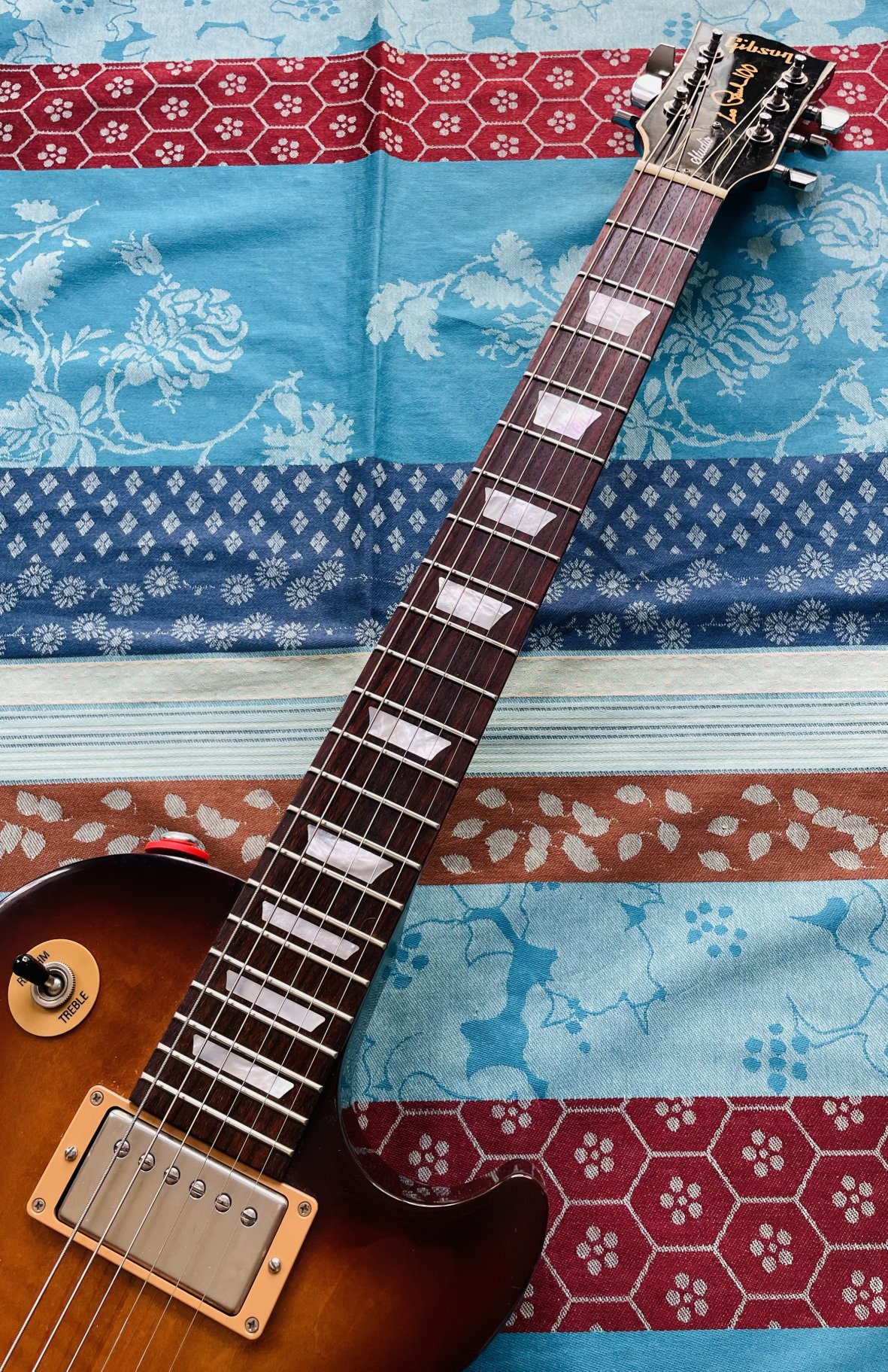 Guitare électrique Gibson Les Paul 100 ans Desert Burst n°150041183 (2015, USA), modèle LPST15DBQN, étui Gibson – Image 3