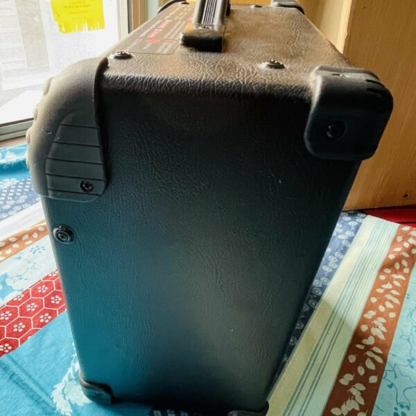 Ampli guitare Line 6 Spider III 15W n°A822S5818003315, alim – Image 4