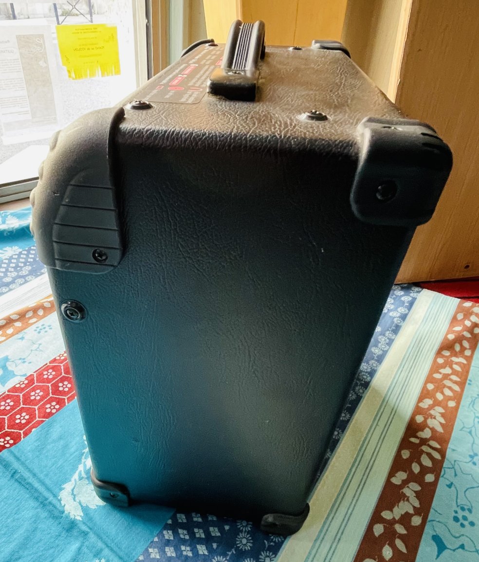 Ampli guitare Line 6 Spider III 15W n°A822S5818003315, alim – Image 4