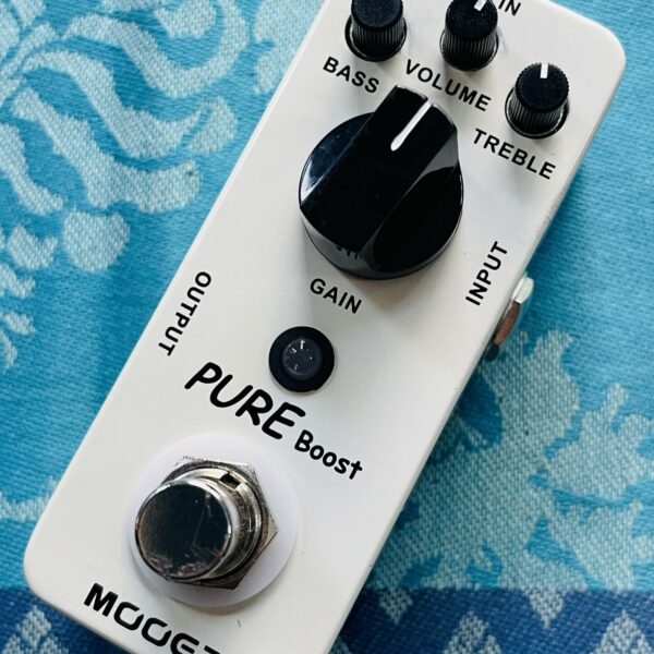 Pédale boost Mooer Pure Boost n°2311622, boite d’origine