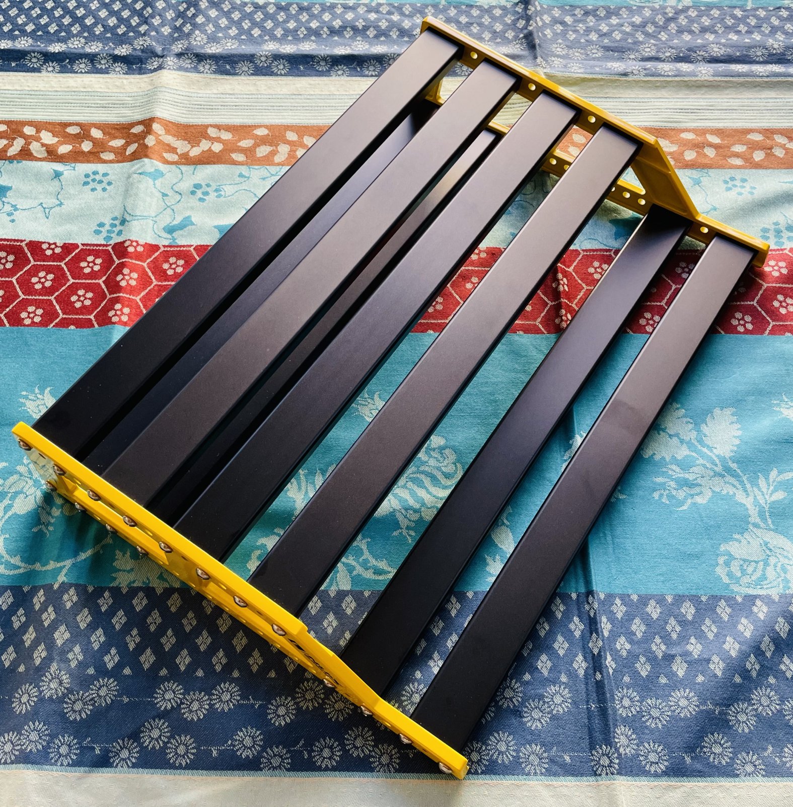 Pedalboard Nux Bumblebee NPB-J, 24 X 31 X 9 cm