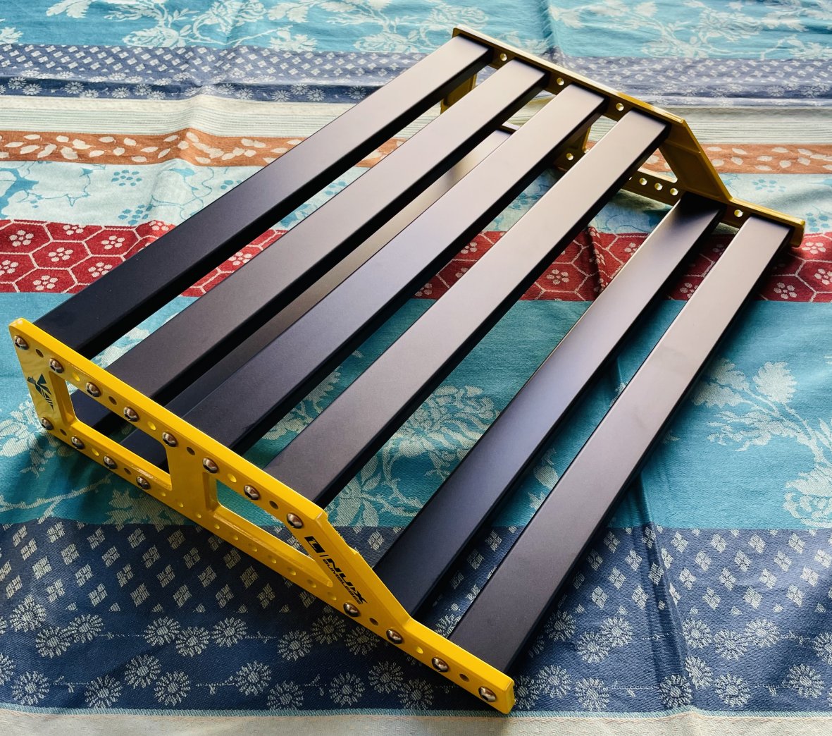Pedalboard Nux Bumblebee NPB-J, 24 X 31 X 9 cm – Image 4