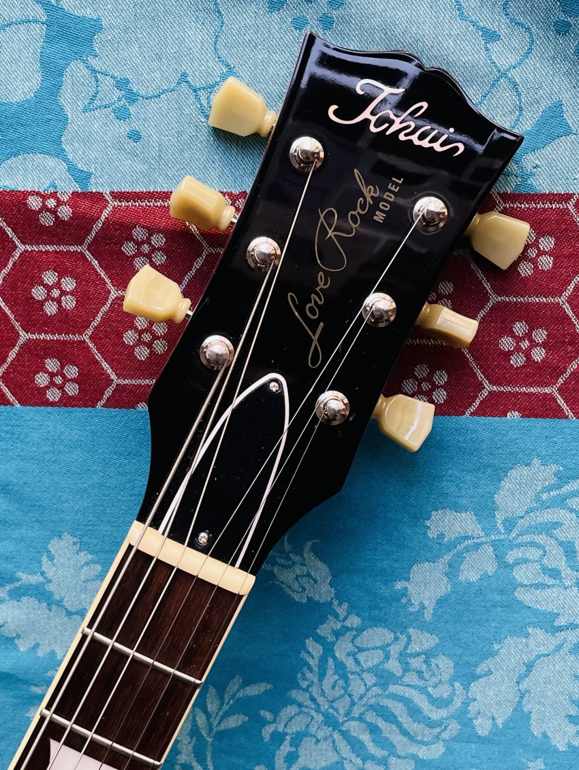 Guitare électrique Tokai Les Paul LS136 honey burst n°2042498 (Japan), housse – Image 4